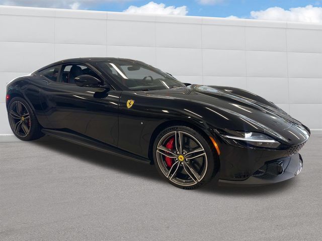 Used 2024 Ferrari Roma RWD image 9