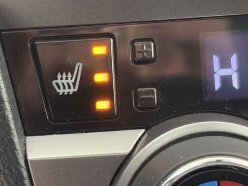 Used 2017 Subaru Outback 2.5i Limited image 26