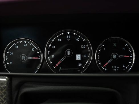Used 2022 Rolls-Royce Cullinan Black Badge AWD/4WD image 21