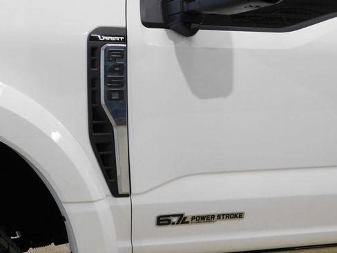 Used 2024 Ford F450 Lariat w/ Lariat Ultimate Package AWD/4WD image 25