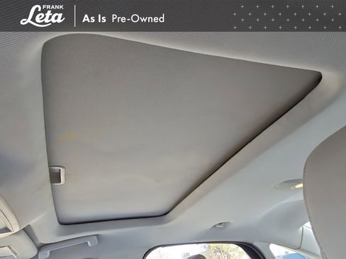 Used 2015 Ford Focus SE image 14