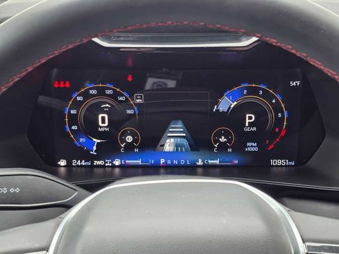 Certified 2024 Chevrolet Colorado Z71 w/ LPO, Dark Essentials Package AWD/4WD image 24