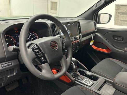 New 2026 Nissan Frontier PRO-4X w/ Tow Package AWD/4WD image 17