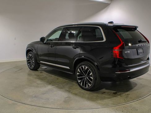 New 2026 Volvo XC90 T8 Ultra w/ Protection Package Premier image 3