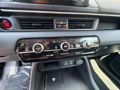 Certified 2025 Honda Pilot EX-L image 28