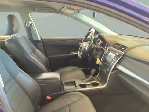 Used 2016 Toyota Camry SE FWD image 21