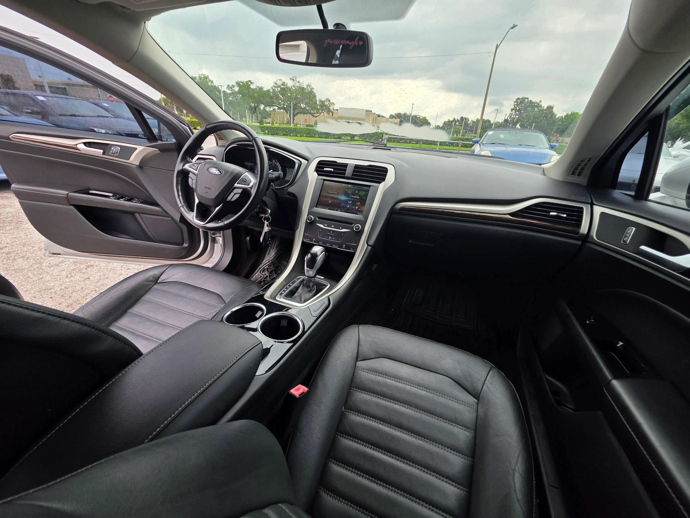 Used 2013 Ford Fusion SE FWD image 17