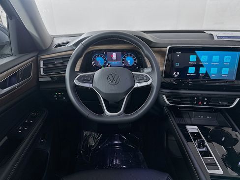 New 2026 Volkswagen Atlas SE image 21