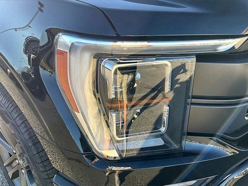 Used 2023 Ford F150 Lariat w/ Equipment Group 502A High image 29