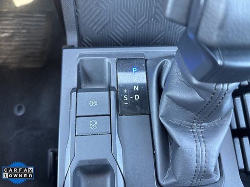 Used 2024 Toyota Tacoma SR image 16