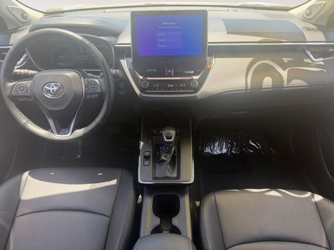 Certified 2026 Toyota Corolla Cross XLE w/ Convenience Package AWD/4WD image 10