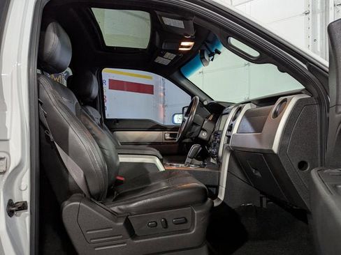 Used 2014 Ford F150 Raptor w/ Equipment Group 801A Luxury image 22