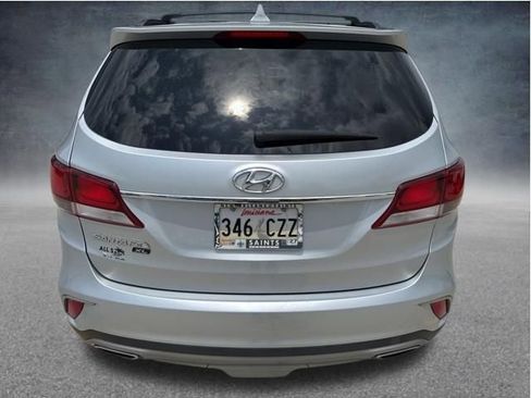 Used 2019 Hyundai Santa Fe XL SE FWD image 7