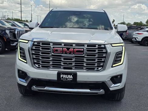New 2026 GMC Yukon Denali w/ Advanced Technology Package RWD image 2