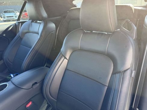 Used 2025 Ford Mustang GT Premium image 17