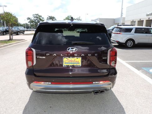 Used 2025 Hyundai Palisade Calligraphy AWD/4WD image 6