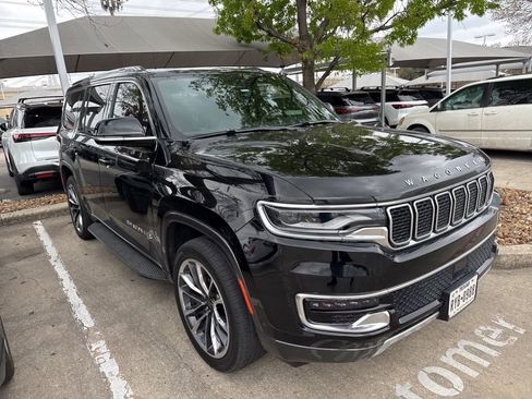 Used 2022 Jeep Wagoneer Series II w/ Premium Group I image 8