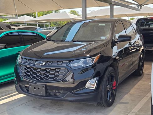 Certified 2020 Chevrolet Equinox LT FWD image 3