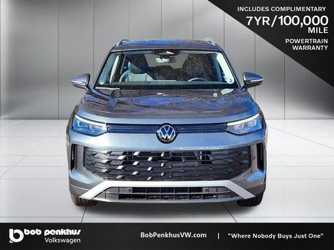 New 2026 Volkswagen Tiguan SE image 21