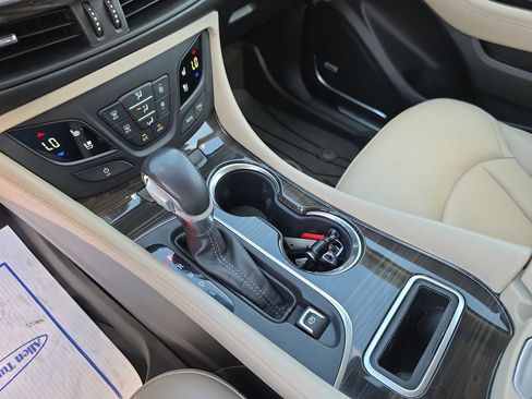 Used 2019 Buick Envision Premium w/ Driver Confidence Package AWD/4WD image 36
