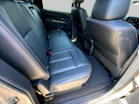 Used 2021 Nissan Titan PRO-4X w/ Pro-4x Convenience Package AWD/4WD image 20