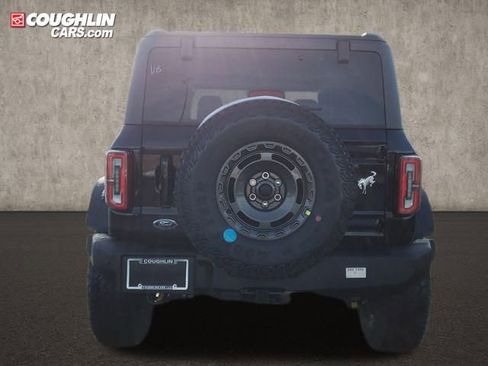 New 2025 Ford Bronco Outer Banks w/ Sasquatch Package image 7