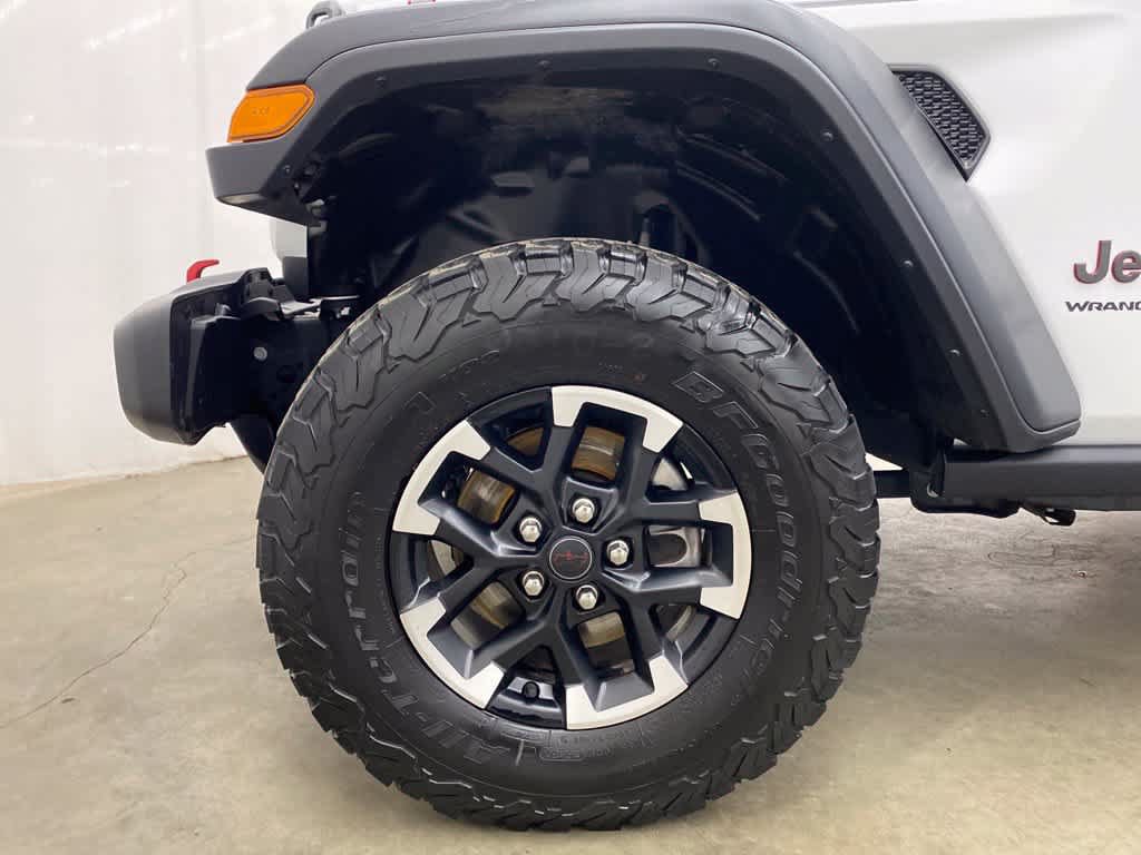 Used 2025 Jeep Wrangler Unlimited Rubicon AWD/4WD image 11