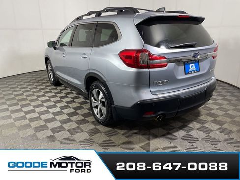Used 2021 Subaru Ascent Premium w/ Convenience Package image 5