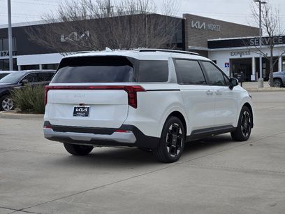 New 2026 Kia Carnival EX