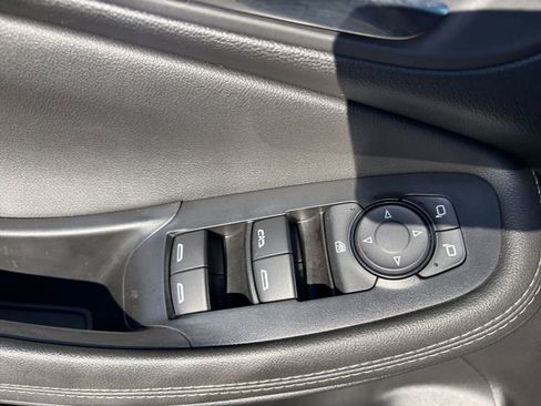 Used 2025 Buick Encore GX Preferred image 20