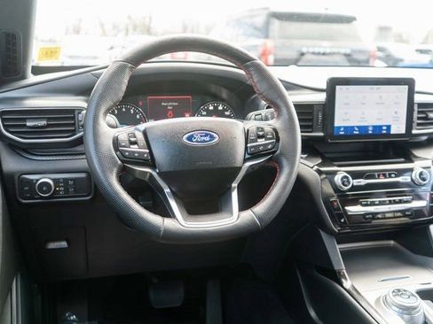 Used 2022 Ford Explorer ST-Line w/ Class IV Trailer Tow Package AWD/4WD image 14