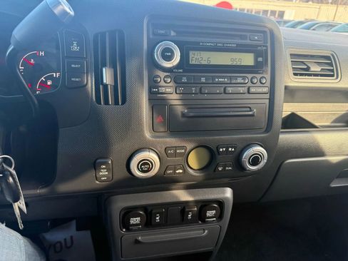 Used 2006 Honda Ridgeline RTL image 25