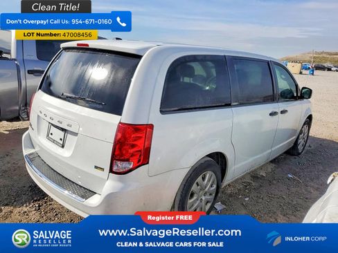 Used 2019 Dodge Grand Caravan SE w/ UConnect Hands-Free Group image 4