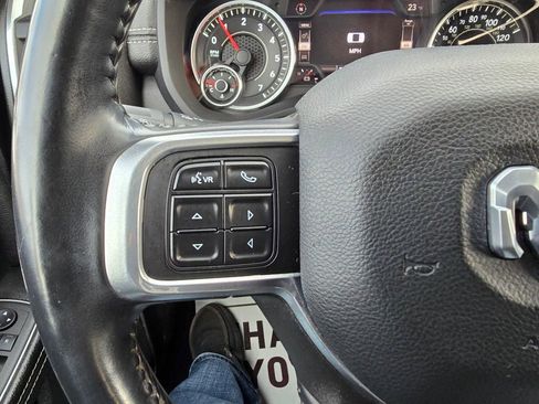Used 2022 RAM 2500 Laramie AWD/4WD image 17