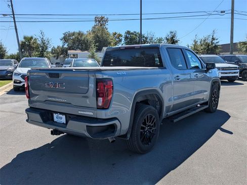 Used 2025 GMC Sierra 1500 Elevation image 5