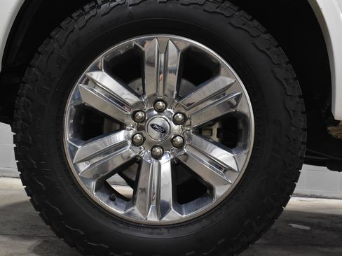 Used 2019 Ford F150 Limited w/ Trailer Tow Package image 34