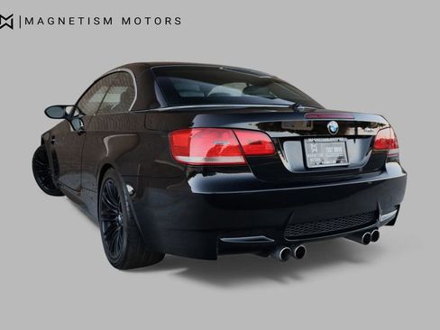 Used 2008 BMW M3 Convertible w/ Technology Pkg image 10