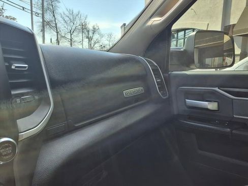 Used 2020 RAM 2500 Big Horn w/ Level 1 Equipment Group AWD/4WD image 21