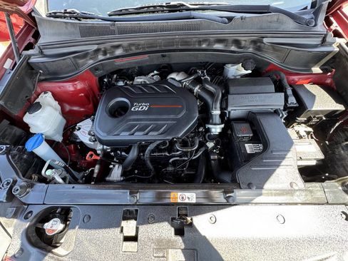 Used 2018 Hyundai Santa Fe Sport w/ Cargo Package FWD image 21