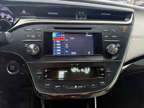 Used 2013 Toyota Avalon XLE image 20