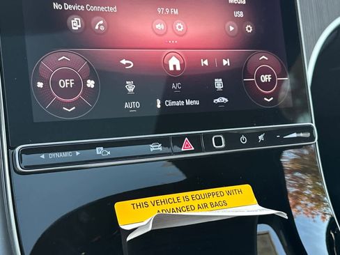 New 2026 Mercedes-Benz GLC 300 4MATIC image 19