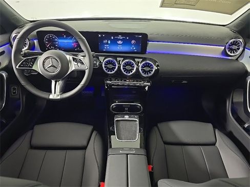 New 2026 Mercedes-Benz CLA 250 4MATIC image 28