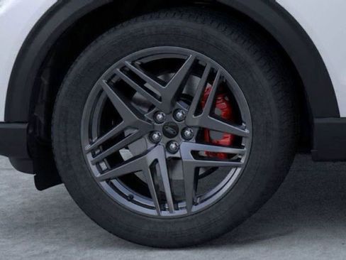 New 2025 Ford Explorer ST image 35