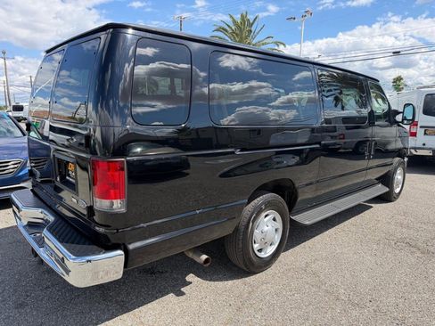 Used 2014 Ford E-350 and Econoline 350 XLT image 6