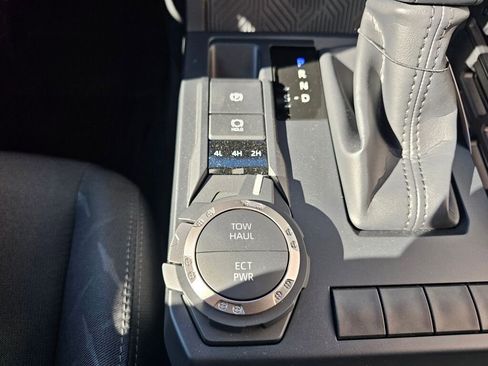 New 2025 Toyota Tacoma SR5 AWD/4WD image 20