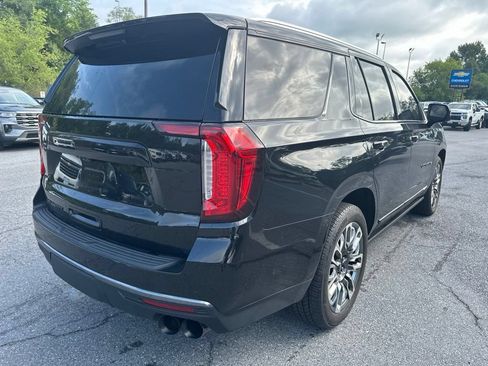 Used 2023 GMC Yukon Denali Ultimate AWD/4WD image 5