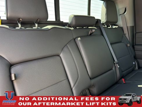 Used 2024 GMC Sierra 2500 Denali w/ Denali Reserve Package AWD/4WD image 29