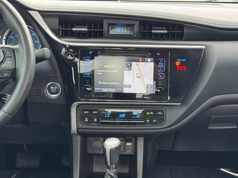 Used 2019 Toyota Corolla XLE FWD image 13