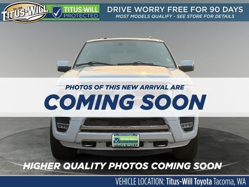 Used 2017 Ford Expedition Platinum AWD/4WD image 2