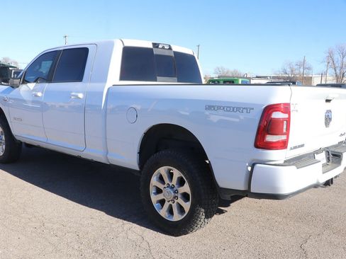 Used 2024 RAM 2500 Laramie w/ Sport Appearance Package image 5